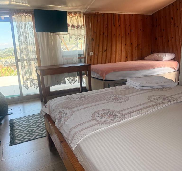Masukiye Apartment | Terrace with Lake View, Maşukiye Konak Pension