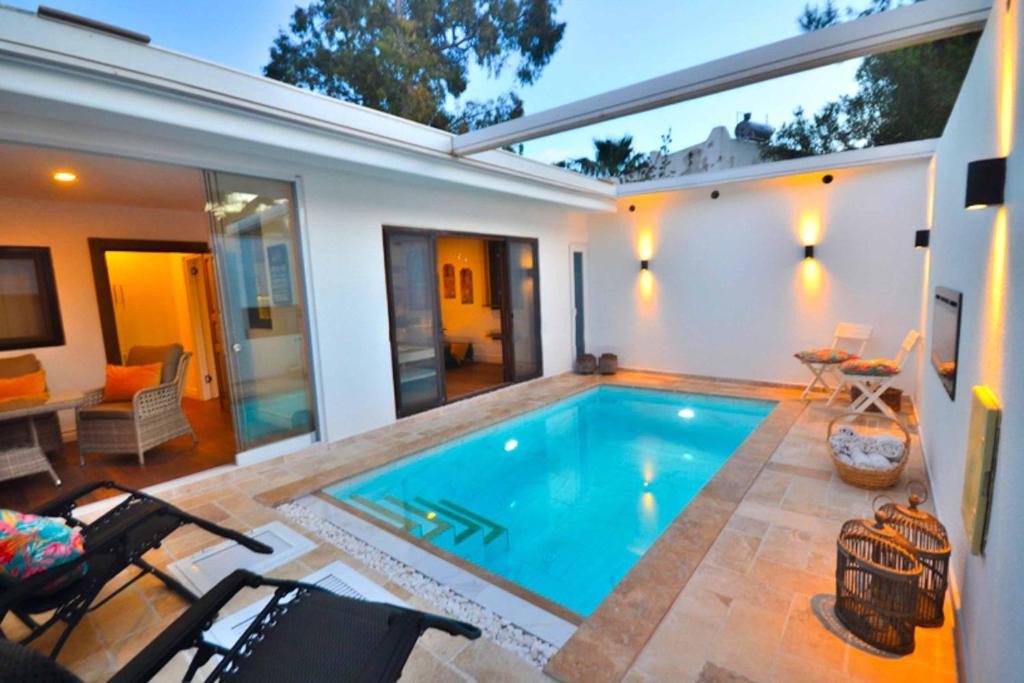 Bitez Villa | Villa Lillium