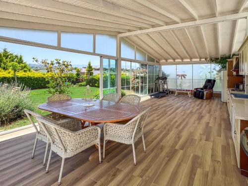 Kusadasi Villa | Villa Limon