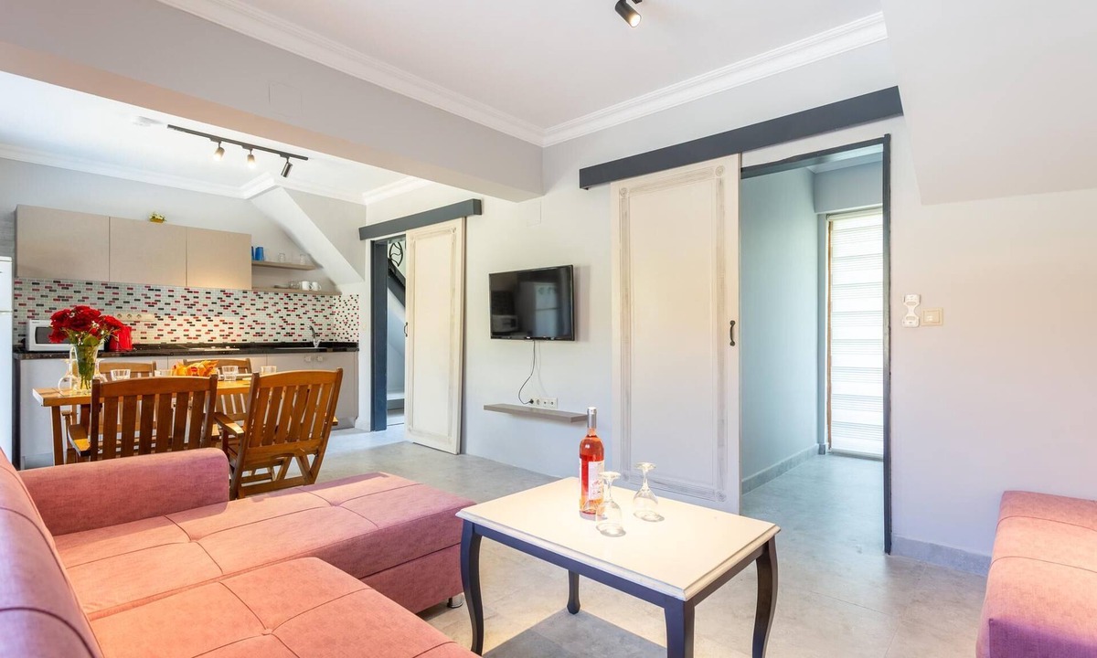 Dalyan Villa | Villa Melek Paradise Private Pool A C Wifi Car Not Required Eco-friendly - 2235
