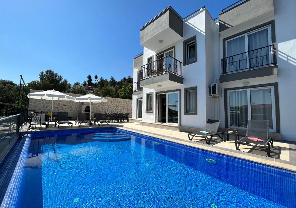 Islamlar Villa | Villa with Large Pool for 10 People in Kaş, Kalkan - AWZ 173