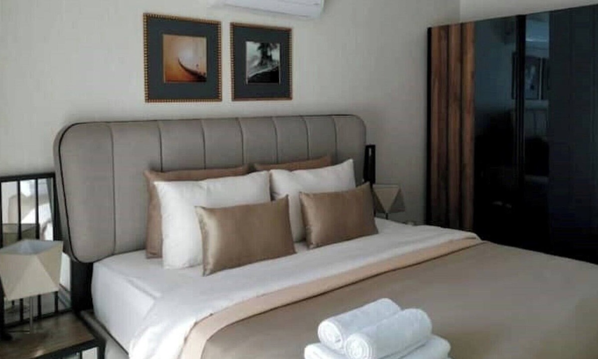Seki Apartment | Vrbo Property