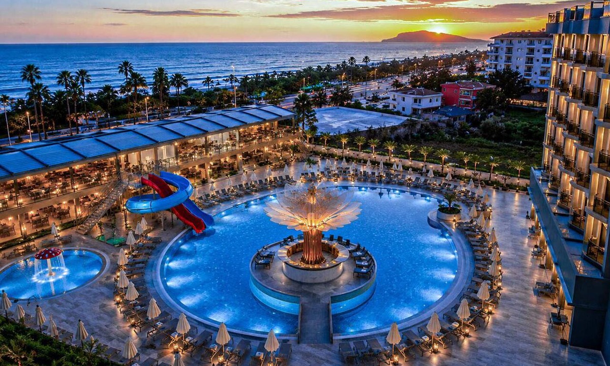 Kestel Hotel | World Star Beach Resort & Spa