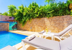 140 m² Villa ∙ 2 bedrooms ∙ 5 guests