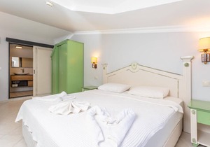 140 m² Villa ∙ 2 bedrooms ∙ 5 guests