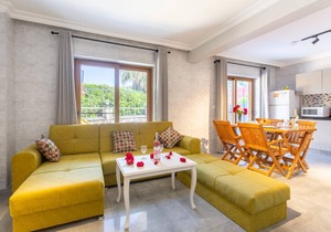 140 m² Villa ∙ 2 bedrooms ∙ 5 guests