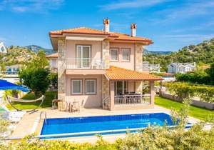 220 m² Villa ∙ 4 bedrooms ∙ 8 guests