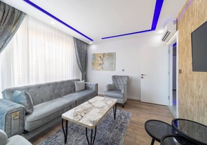 Modern and Central Flat near Beach in Antalya