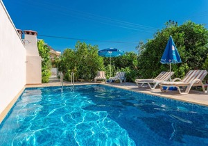 Villa Duman 2: Private Pool, A/C, WiFi, Car Not Required