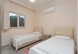 Villa Duman 2: Private Pool, A/C, WiFi, Car Not Required