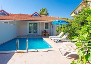 Villa Duman 1: Private Pool, A/C, WiFi, Car Not Required