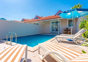 Villa Duman 1: Private Pool, A/C, WiFi, Car Not Required
