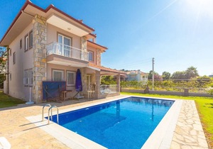 Villa Toprak - Four Bedroom Villa, Sleeps 8