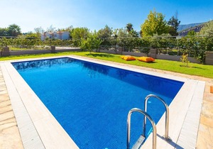 Villa Toprak - Four Bedroom Villa, Sleeps 8