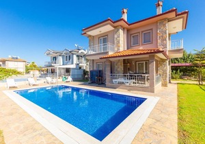 Villa Toprak - Four Bedroom Villa, Sleeps 8