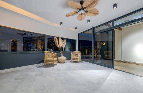 Karaoz Hotel | 102 m² Hotel ∙ 2 bedrooms ∙ 4 guests