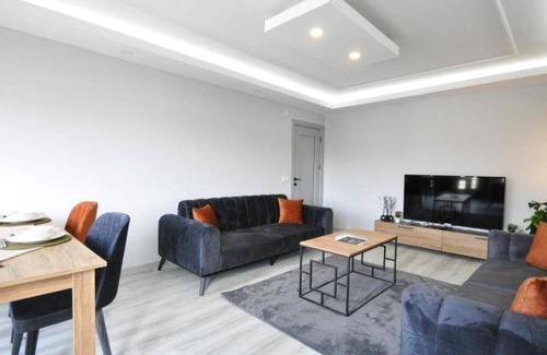 Istanbul City Center Apartment | 135 m² Apartment ∙ 3 bedrooms ∙ 6 guests
