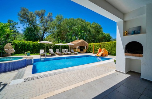 Fethiye Villa | 150 m² Villa ∙ 4 bedrooms ∙ 8 guests