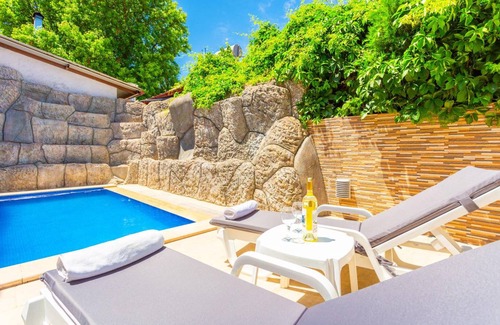 Dalyan House | 160 m² House ∙ 3 bedrooms ∙ 7 guests