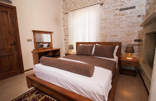 Yenifoca Hotel | 1922 Hotel
