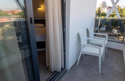 Side Hotel | 22 m² Hotel ∙ 3 guests