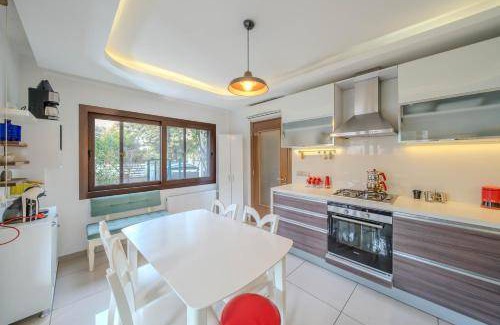 Icmeler Villa | 250 m² Villa ∙ 5 bedrooms ∙ 10 guests