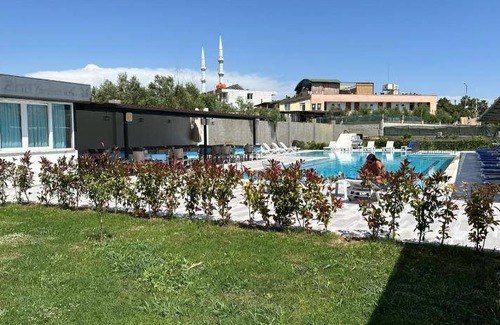 Side Hotel | 28 m² Hotel ∙ 4 guests