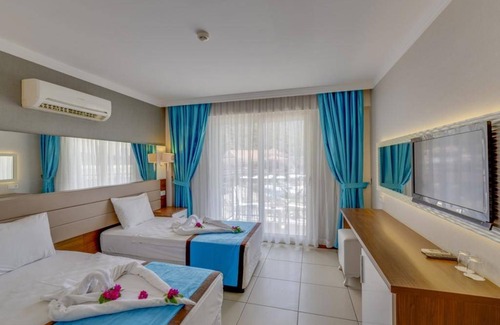 Oludeniz City Center Hotel | 37 m² Hotel ∙ 2 bedrooms ∙ 127 guests