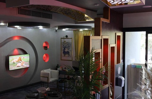 Bornova Hotel | 38 m² Hotel ∙ 8 guests