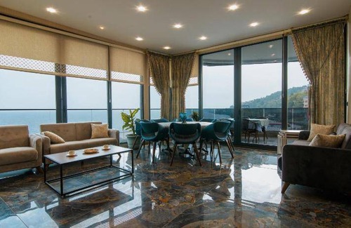 Akcaabat Hotel | 50 m² Hotel ∙ 6 guests