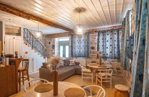 Ayvalik Bed & Breakfast | 65 m² Bed and breakfast ∙ 2 bedrooms ∙ 20 guests