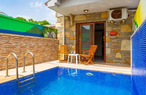 Dalyan Villa | 80 m² Villa ∙ 1 bedroom ∙ 2 guests