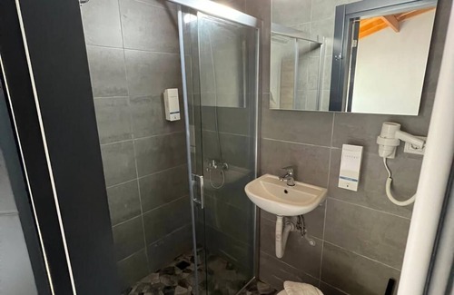 Cesme Hotel | Ados Hotel