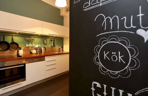 Galata Apartment | Airy style, amazing terrace views in Galata!