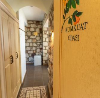 Hacımemis Hotel | Alacati Igdelihan Unique Hotel