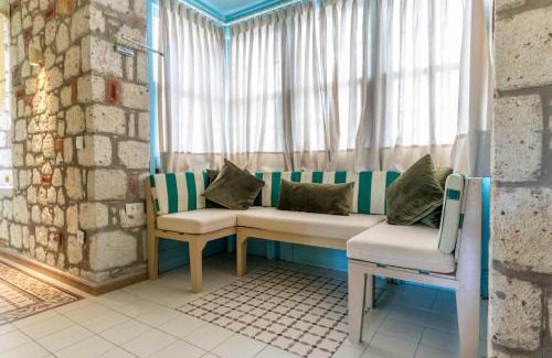 Hacımemis Hotel | Alacati Igdelihan Unique Hotel