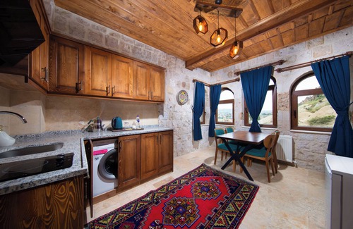 Ortahisar Hostel | Black Stove Cappadocia