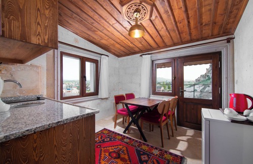 Ortahisar Hostel | Black Stove Cappadocia