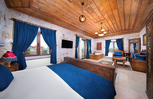 Ortahisar Hostel | Black Stove Cappadocia