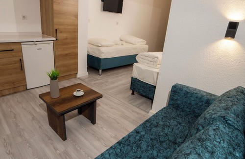 Burhaniye Bed & Breakfast | Blue Topas Otel