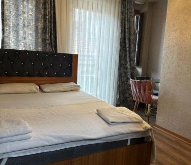 Sakarya Hostel | Eyüp Kral Small Suit