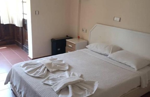 Oludeniz Apartment | garden evita
