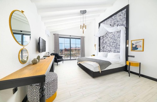 Oludeniz City Center Hotel | Hotel Karbelsun