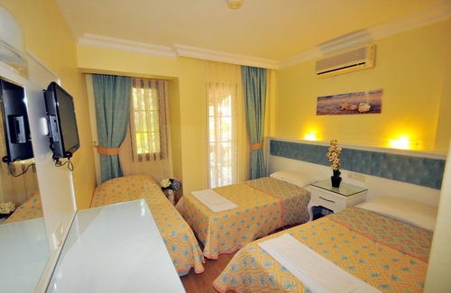 Oludeniz City Center Hotel | Ilkiz Beach Hotel