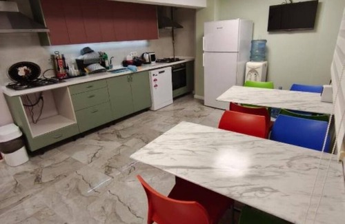 Sakarya Province Apartment | Istanbul Eyüpsultan Women Only Hostel : Quadruple Room