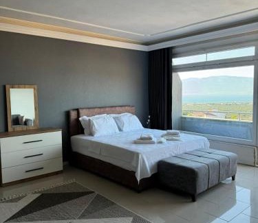 Burhaniye Hotel | Luv Hotel