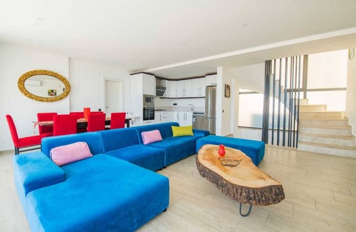 Kepez Villa | LUX HOLIDAY VILLA