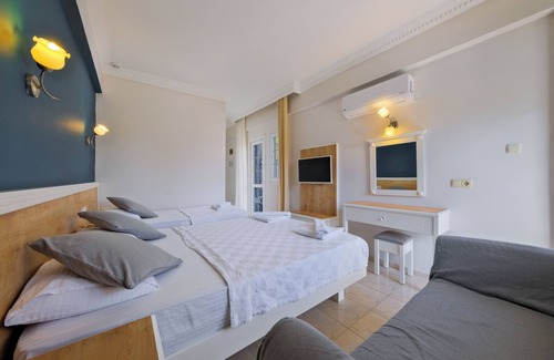 Oludeniz City Center Hotel | Majestic Hotel