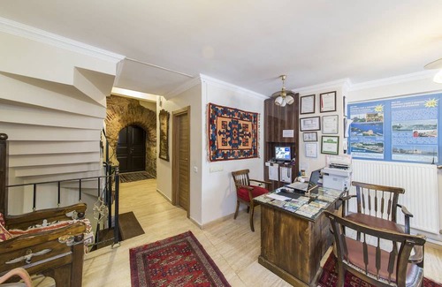 Sultanahmet Hostel | Naz Wooden House Inn