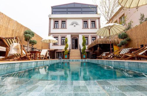 Ayvalik Hotel | Parna Hotel